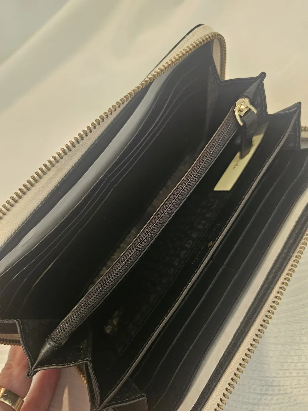 kate spade Neda Grove Street Leather Continental Zip Wallet